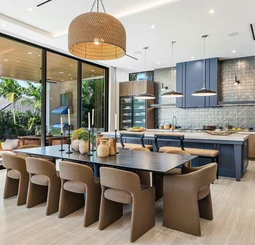 Contemporary kitchen renovation in Dubai