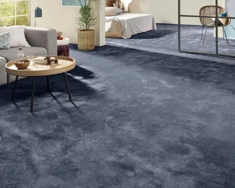Premium carpets for apartment renovation in Dubai.