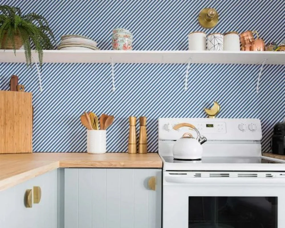 Decorative and Durable Kitchen Walls.