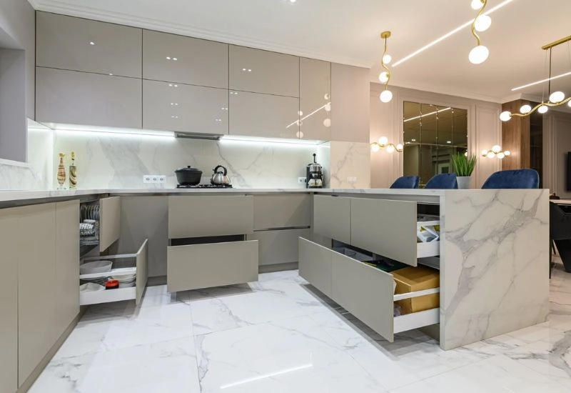Professional Dubai Interior Kitchen Design