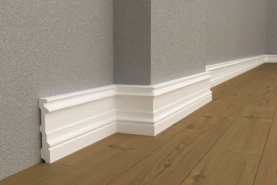 Decorative White MDF Wall Skirting In Dubai