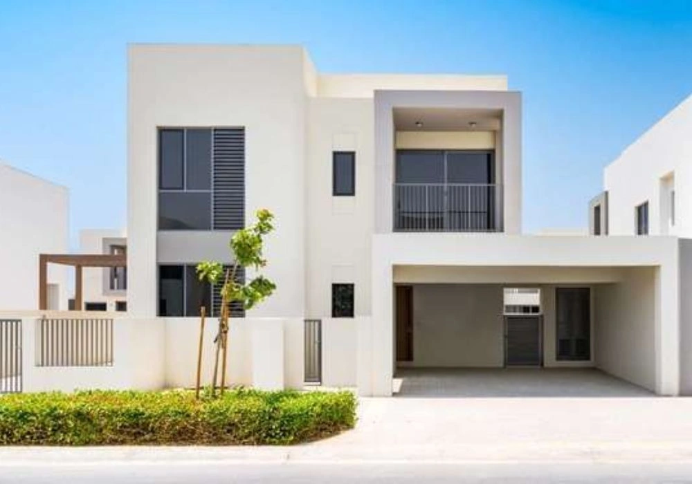 High-rise building exterior painting and restoration in Dubai.