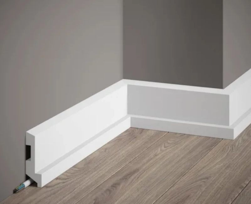 Modern White Skirting With Cable Management Dubai
