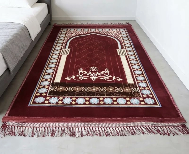 Traditional Burgundy Prayer Rug Dubai