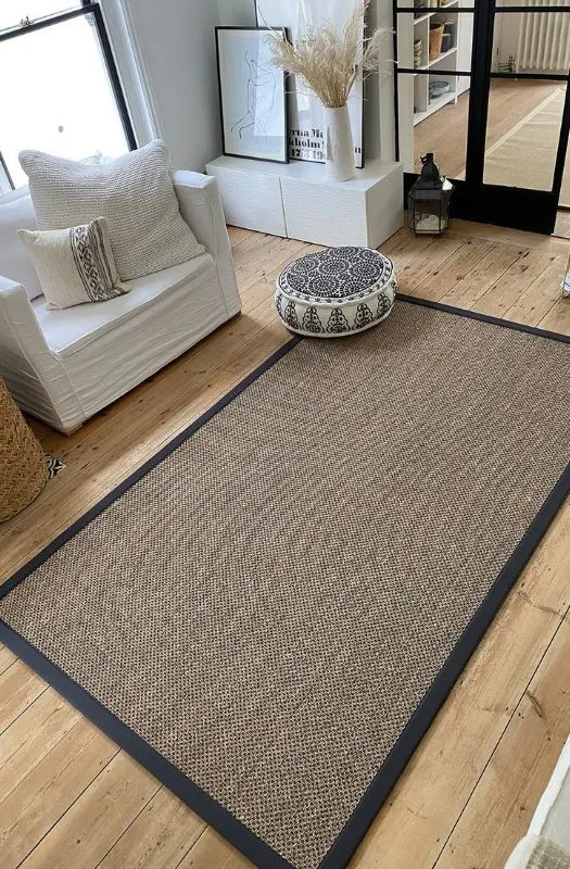 Dark border sisal rug in UAE