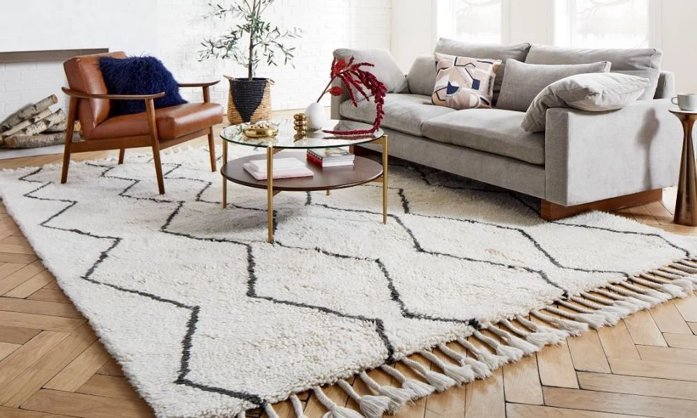Luxury living room wool rug Dubai